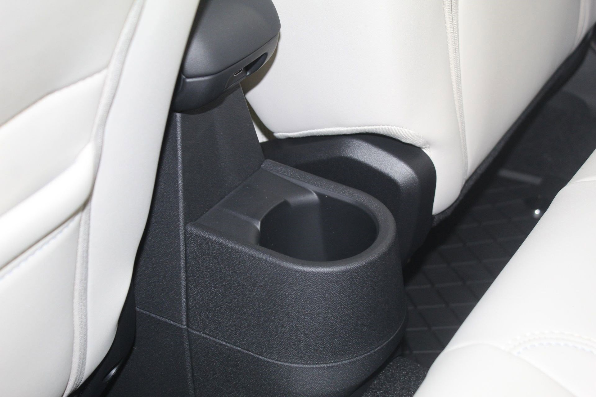 Certified 2025 MINI Cooper S image 26