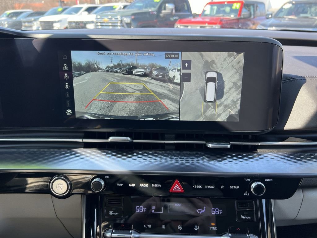 Used 2024 Kia Carnival SX Prestige image 19