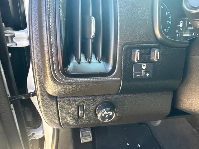 Used 2021 GMC Canyon Elevation w/ Trailering Package RWD image 11