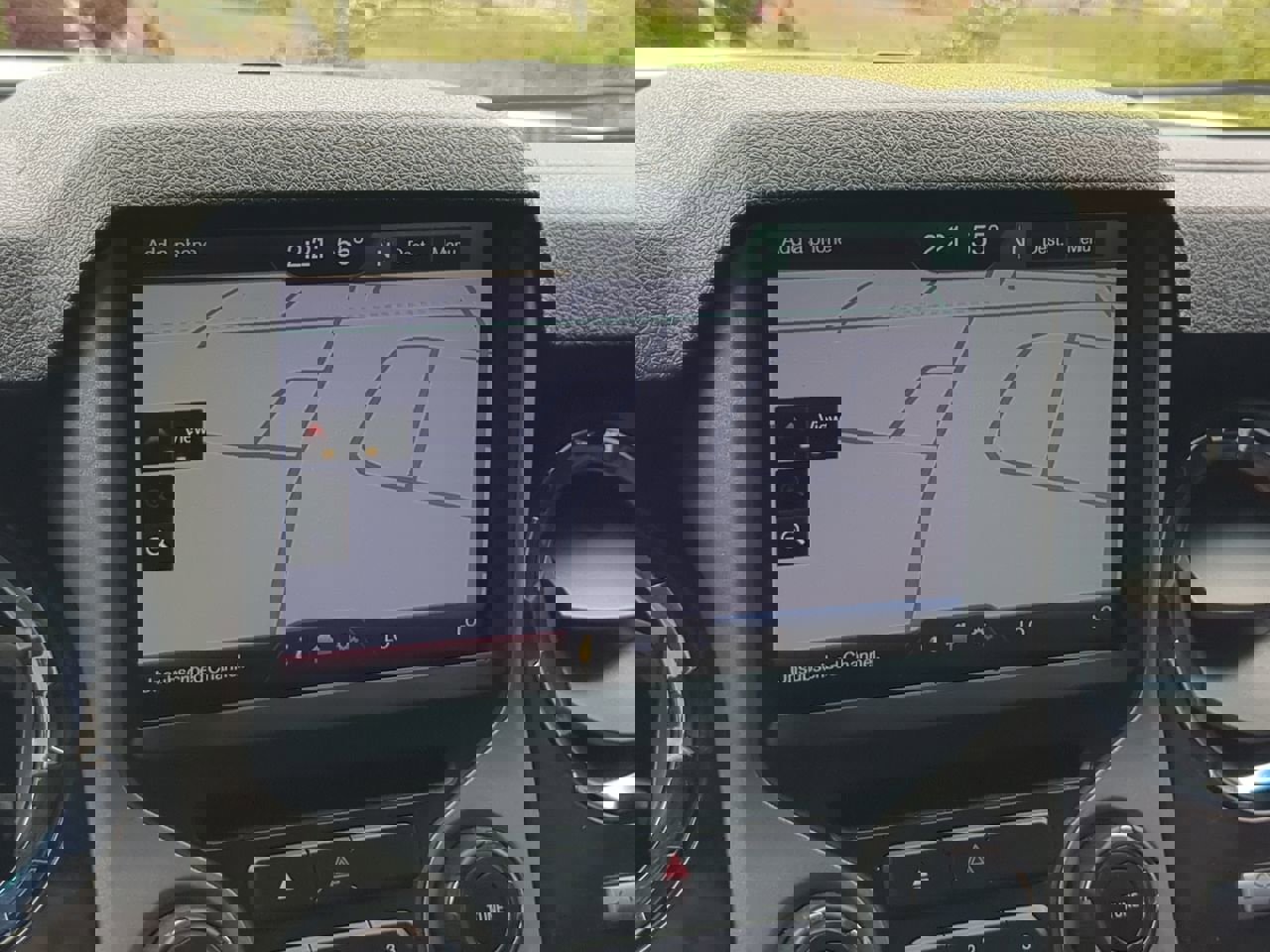 Used 2013 Ford F250 Platinum w/ FX4 Off Road Pkg image 19