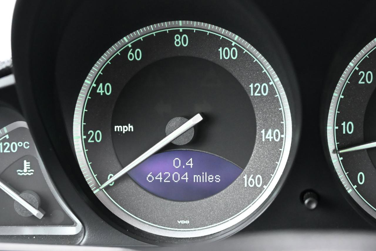 Used 2003 Mercedes-Benz SL 500 image 15