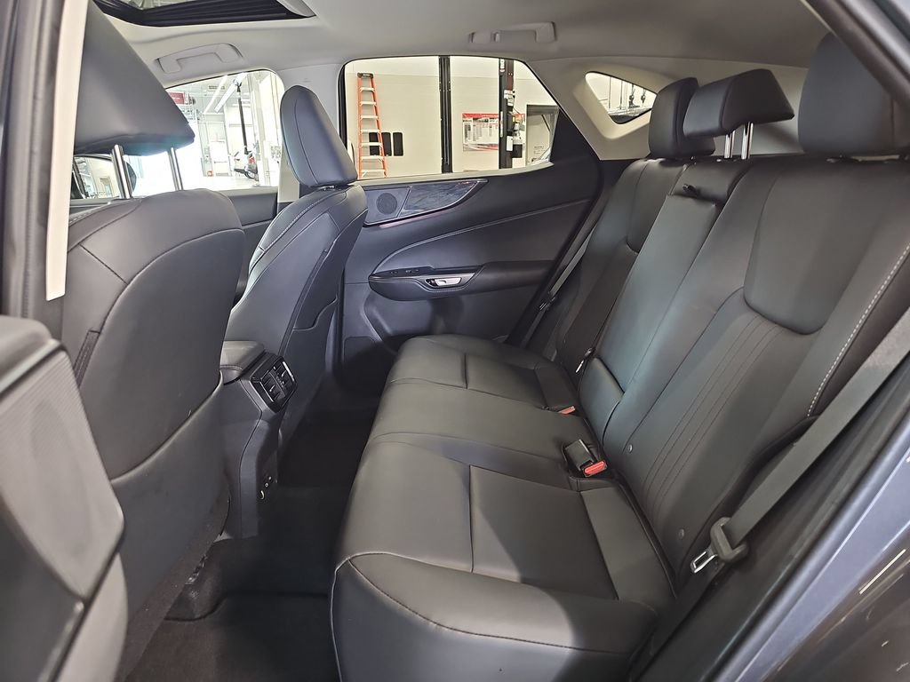 Used 2025 Lexus NX 250 AWD w/ Accessory Package (2T) image 27
