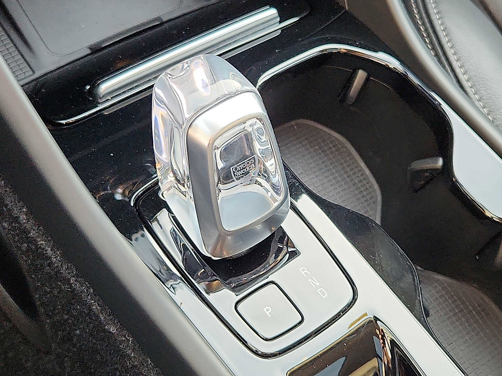 Certified 2023 Volvo XC40 B4 Plus w/ Driver Assist Package image 14