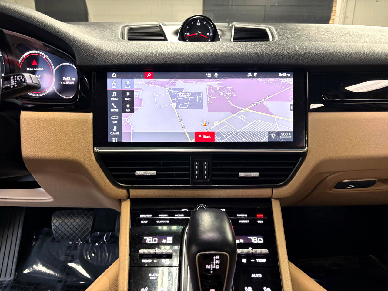 Used 2019 Porsche Cayenne image 14
