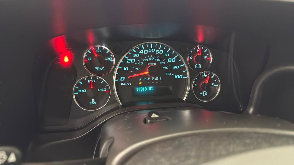 Used 2024 Chevrolet Express 2500 w/ Driver Convenience Package image 20