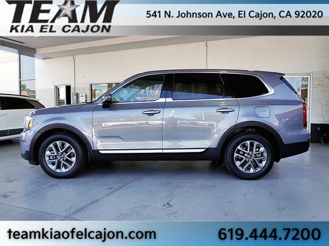 Certified 2024 Kia Telluride LX FWD image 6