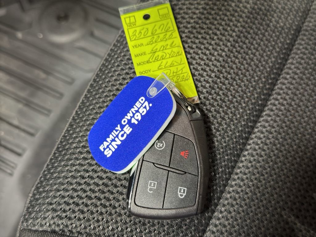 New 2025 GMC Canyon Elevation w/ Convenience Package image 42