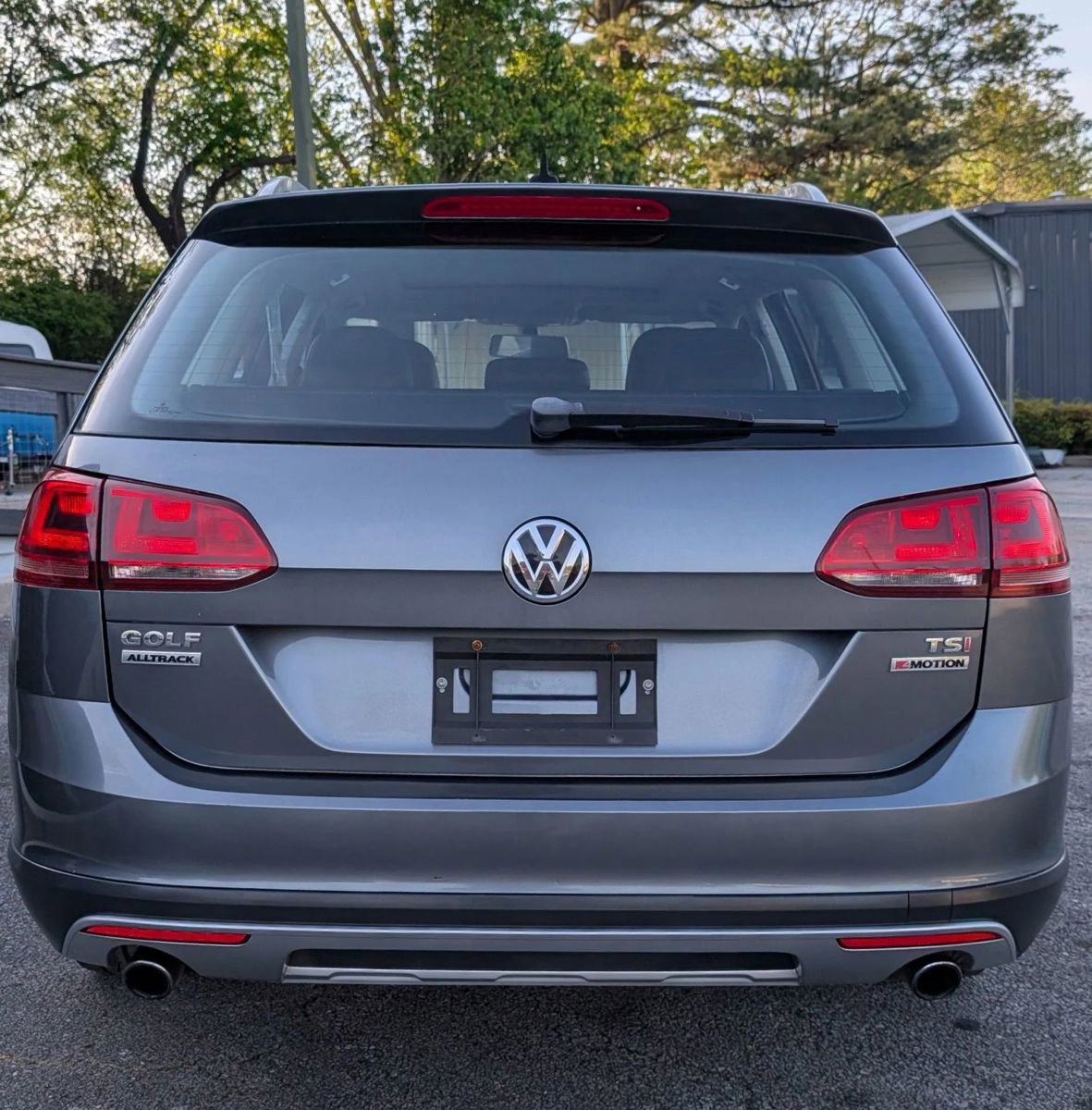 Used 2017 Volkswagen Golf Alltrack SE image 5