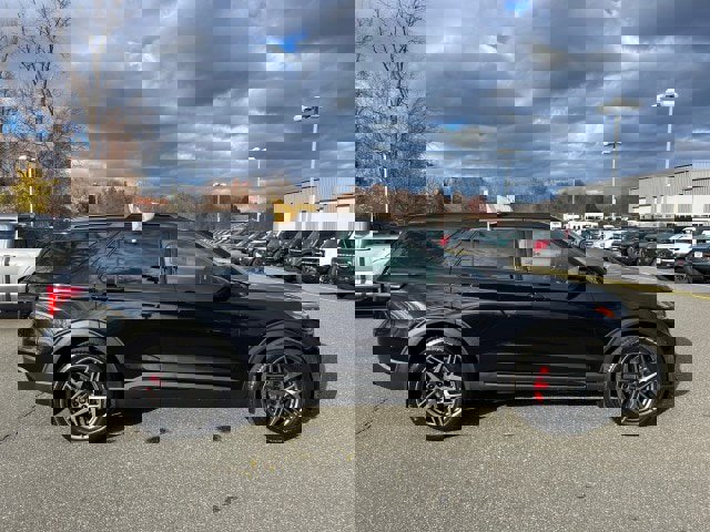 Certified 2025 Ford Explorer ST image 5