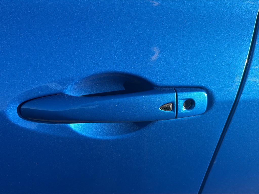 Certified 2024 Nissan Kicks SR w/ SR Premium Package FWD image 49