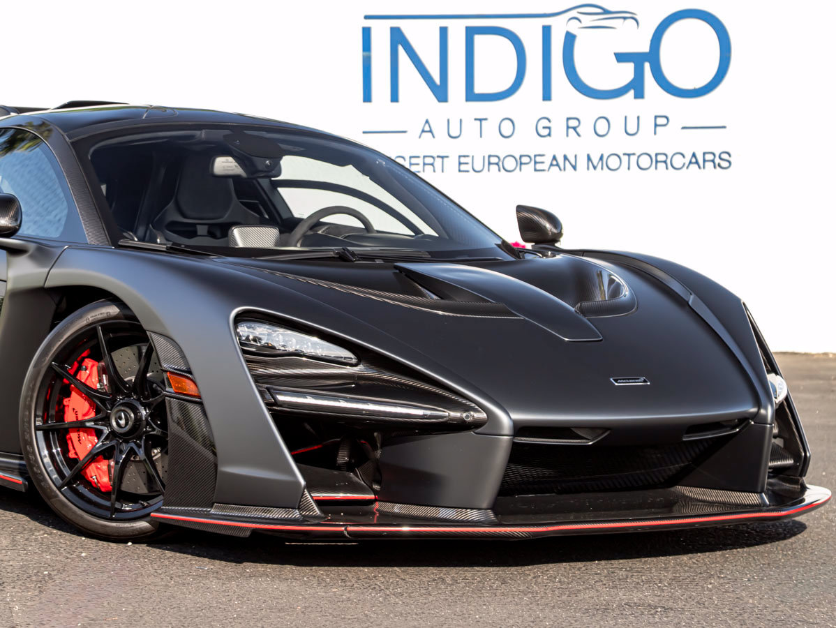 Used 2019 McLaren Senna RWD image 6