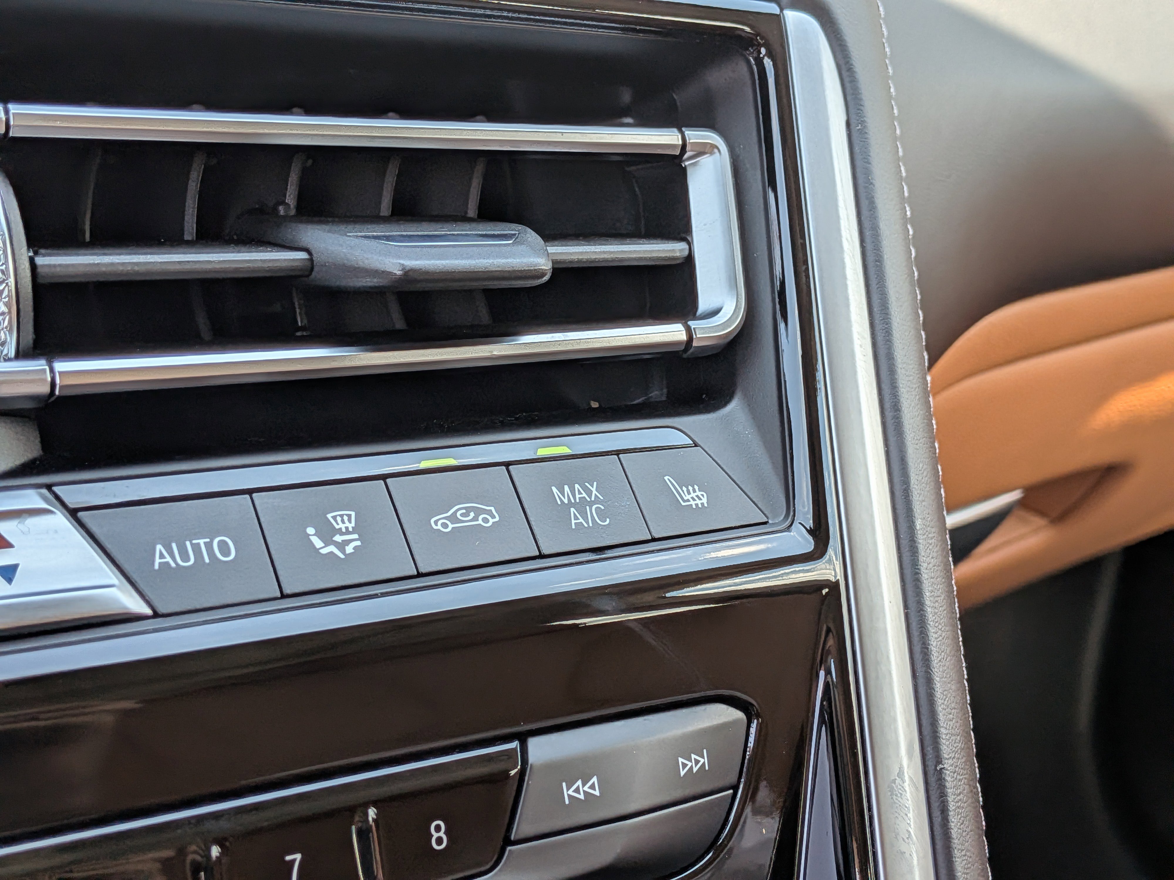 Used 2020 BMW 840i Gran Coupe xDrive w/ Driving Assistance Package image 33