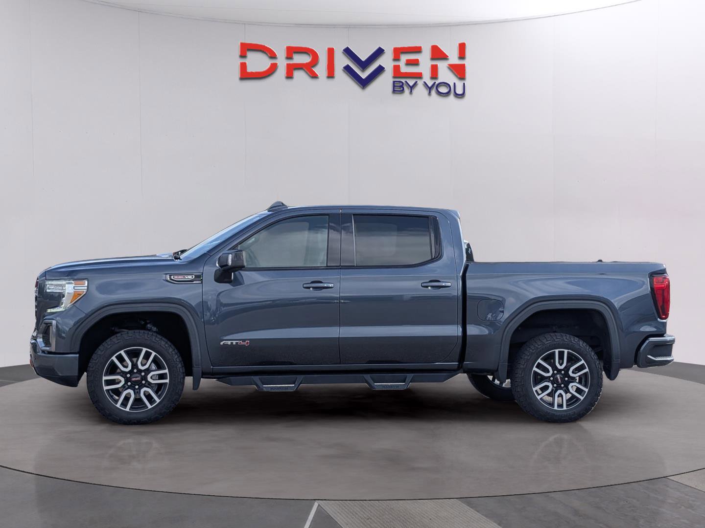 Used 2021 GMC Sierra 1500 AT4 w/ AT4 Value Package image 2