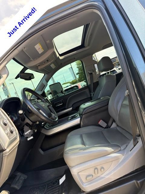 Used 2017 Chevrolet Silverado 2500 LTZ w/ Duramax Plus Package AWD/4WD image 13