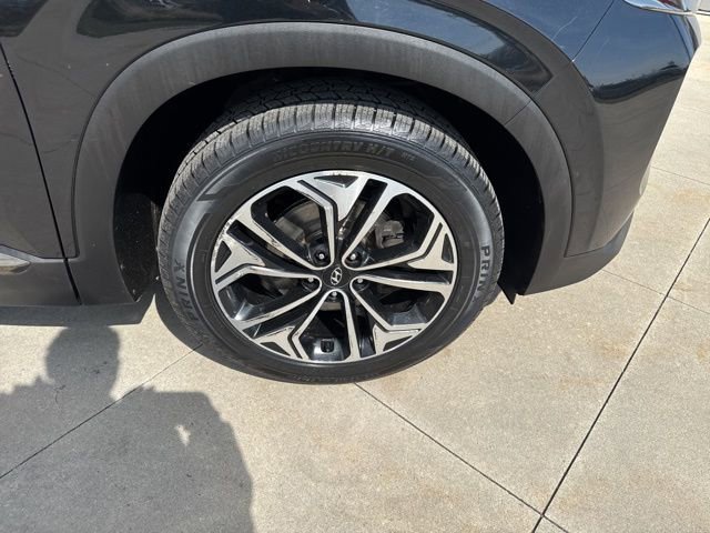 Used 2020 Hyundai Santa Fe Limited image 9