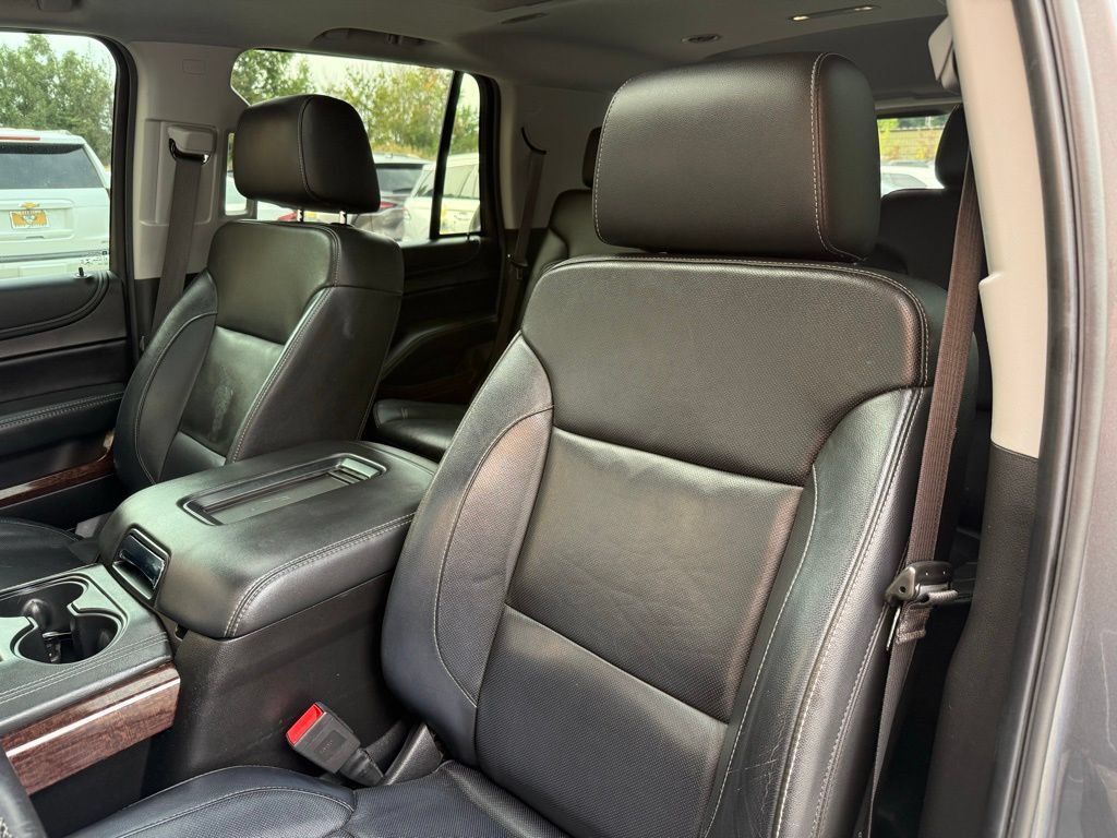 Used 2018 GMC Yukon SLT w/ Premium Edition AWD/4WD image 12