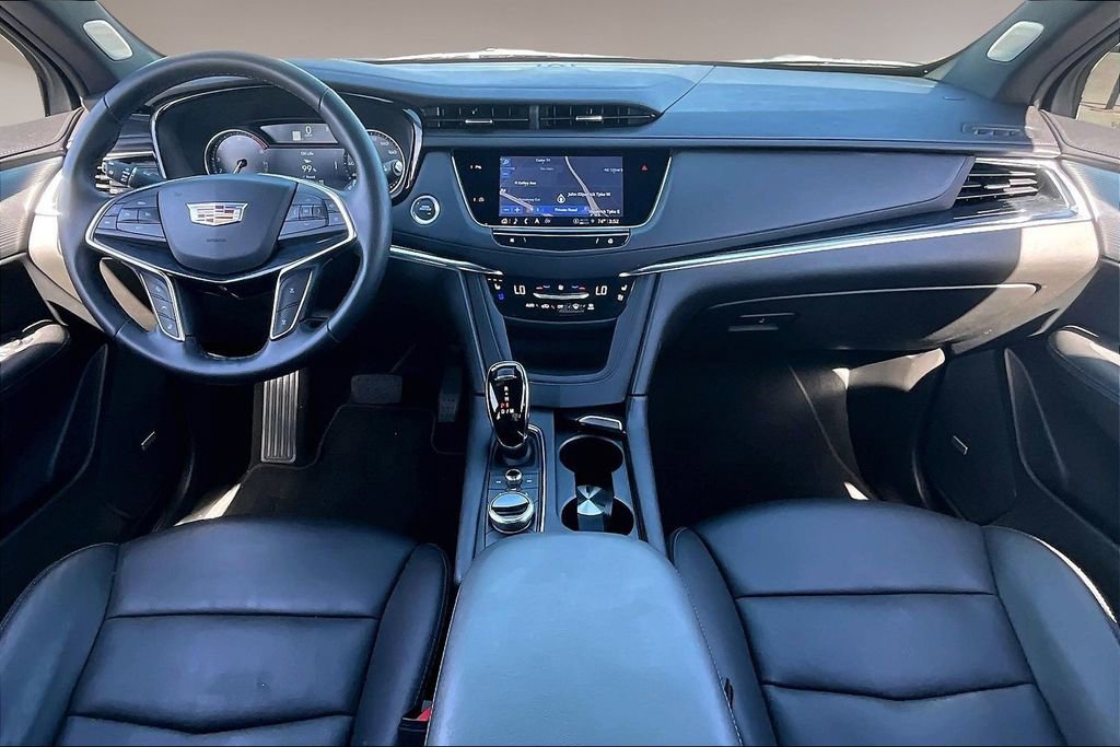 Certified 2025 Cadillac XT5 Premium Luxury image 15
