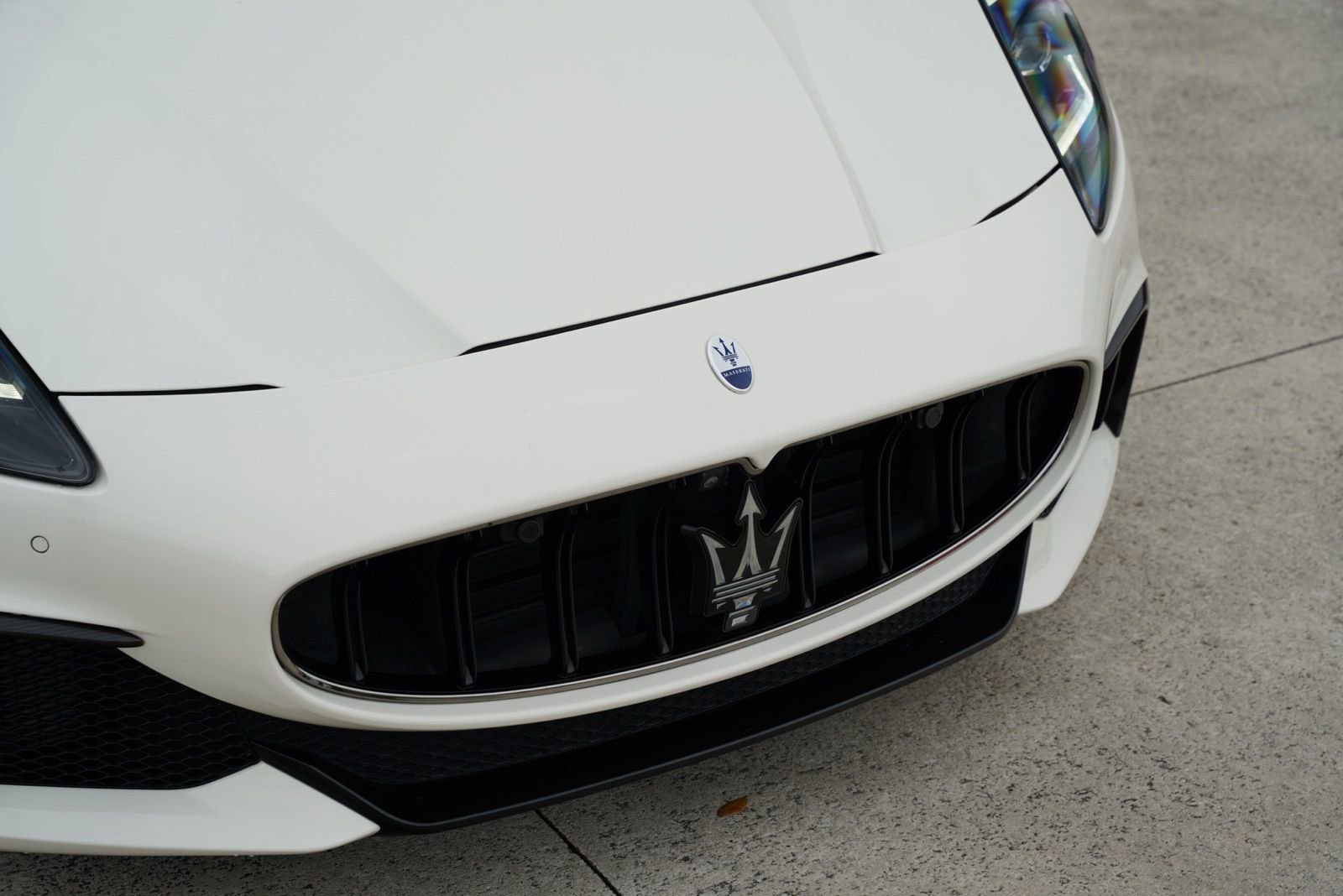 Used 2024 Maserati GranTurismo Trofeo AWD/4WD image 10