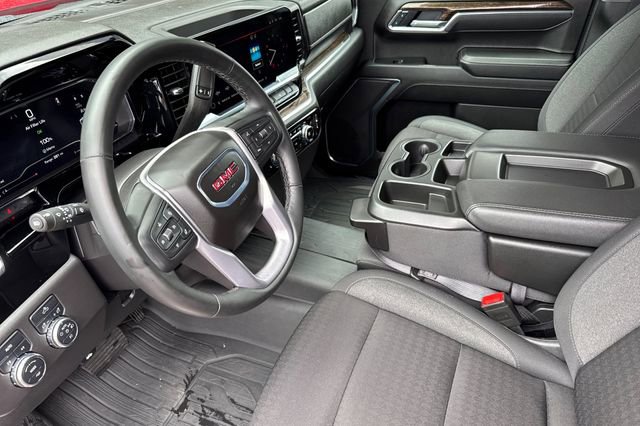 Used 2025 GMC Sierra 1500 Elevation w/ LPO, Elevation Black Package AWD/4WD image 10