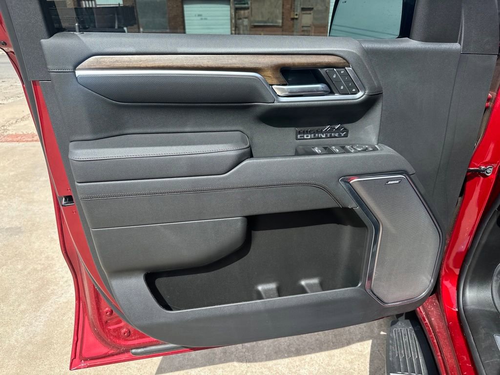 Used 2026 Chevrolet Silverado 1500 High Country w/ Technology Package image 12