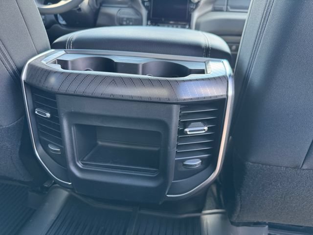 New 2026 RAM 2500 Big Horn AWD/4WD image 27