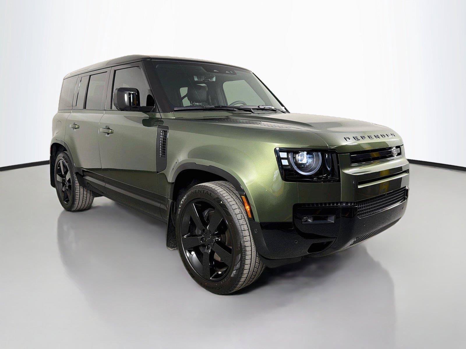 New 2026 Land Rover Defender 110 X-Dynamic SE AWD/4WD image 3