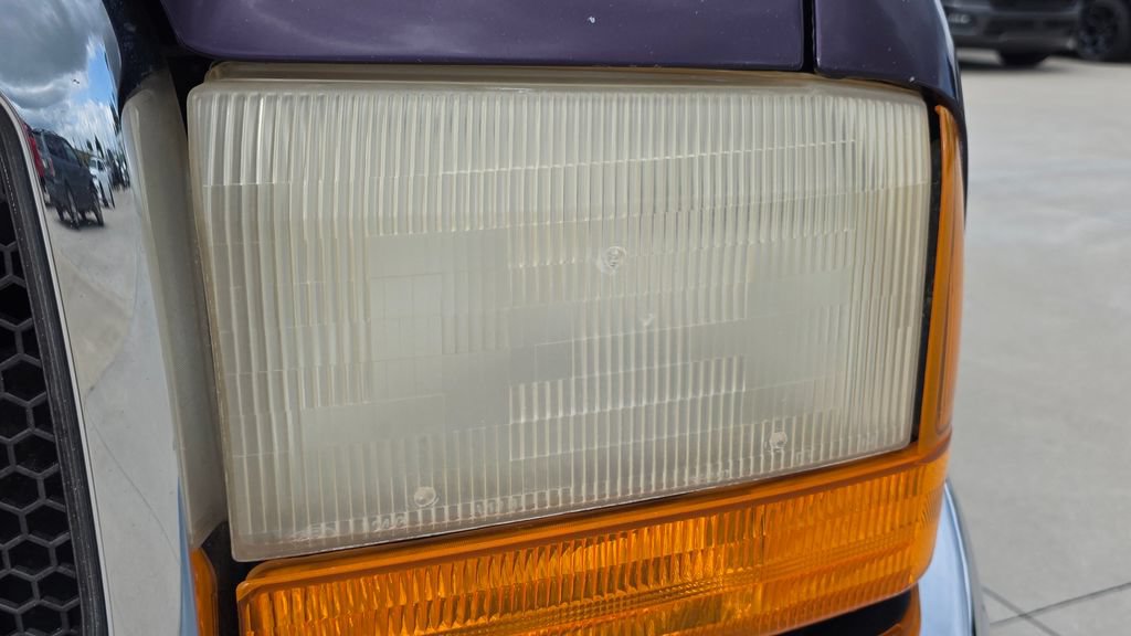 Used 1999 Ford F250 XLT RWD image 10
