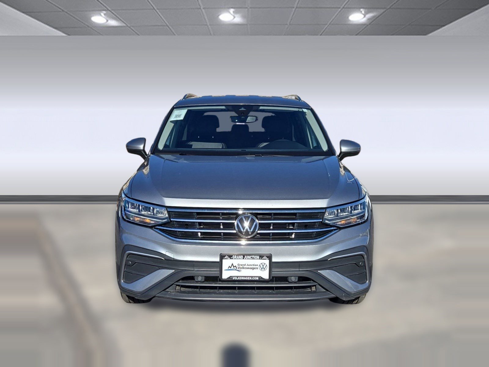 Used 2022 Volkswagen Tiguan SE image 5