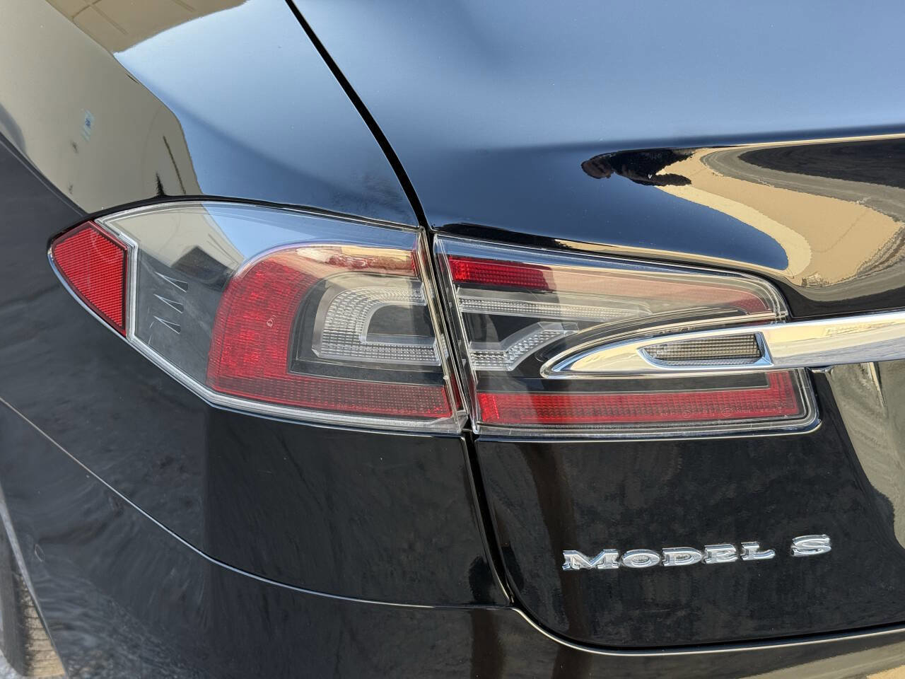 Used 2018 Tesla Model S 75D AWD/4WD image 38