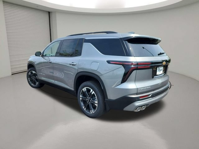 New 2027 Chevrolet Traverse LT w/ Sun and Wheel Package FWD image 5