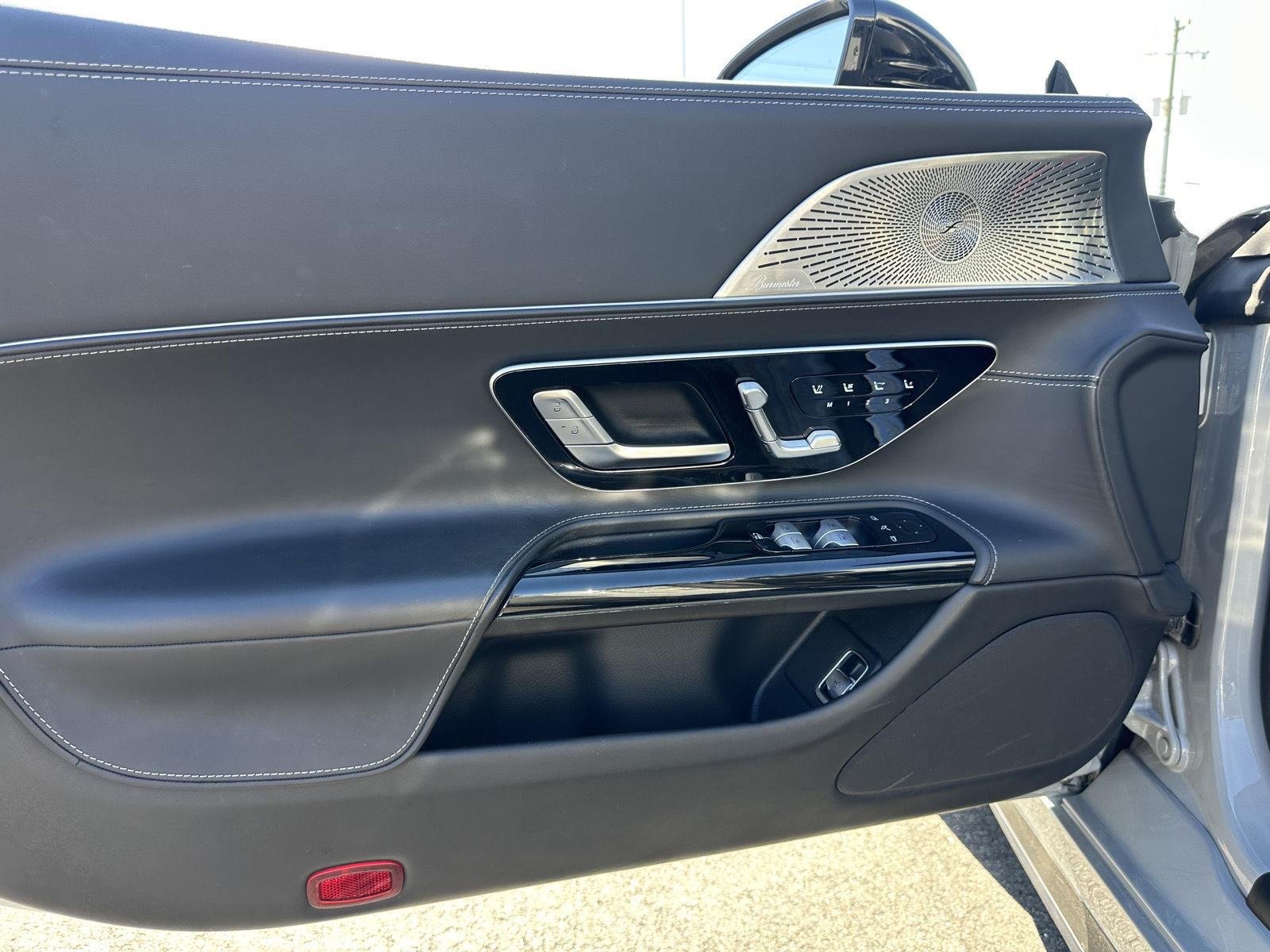Used 2022 Mercedes-Benz SL 55 AMG 4MATIC image 36