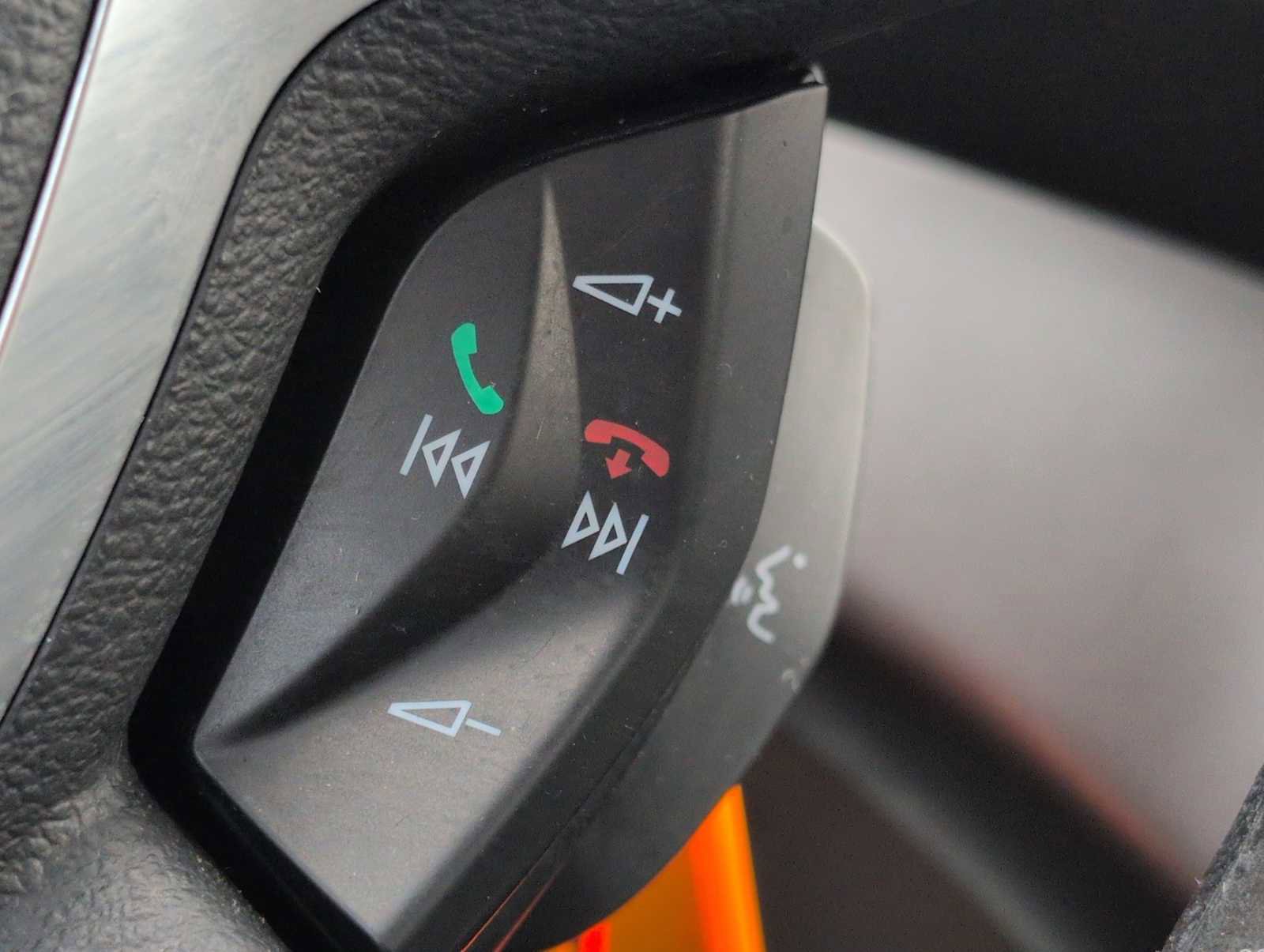 Used 2014 Ford Escape SE image 24