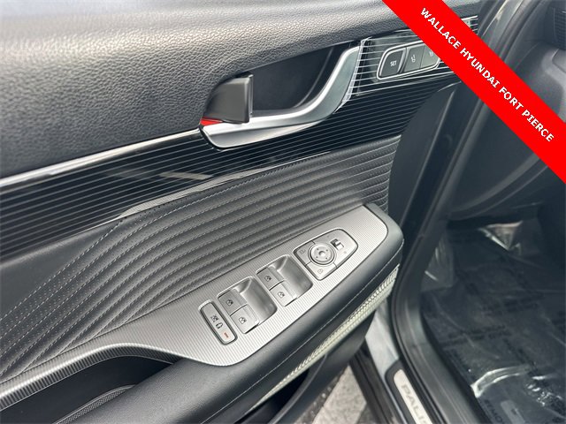 Used 2023 Hyundai Palisade Calligraphy w/ Cargo Package image 22