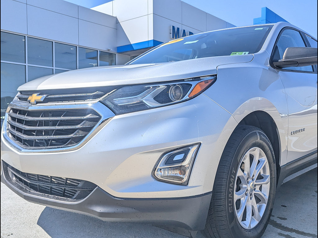 Used 2020 Chevrolet Equinox LS w/ LS Convenience Package AWD/4WD image 12