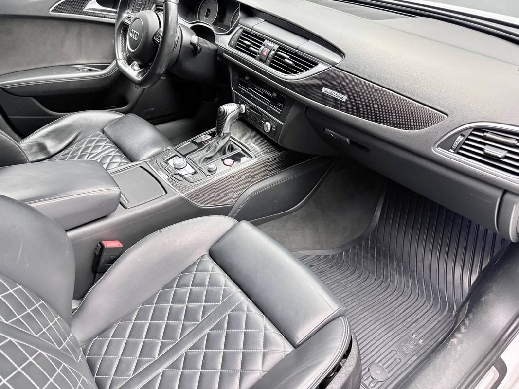 Used 2017 Audi S6 Premium Plus w/ S6 Sport Package AWD/4WD image 11