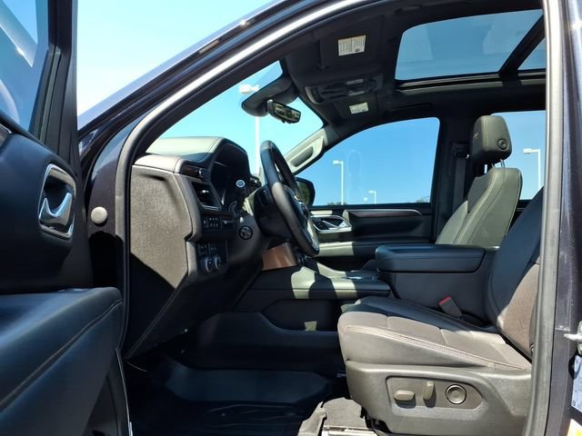 Used 2023 Chevrolet Tahoe High Country AWD/4WD image 17