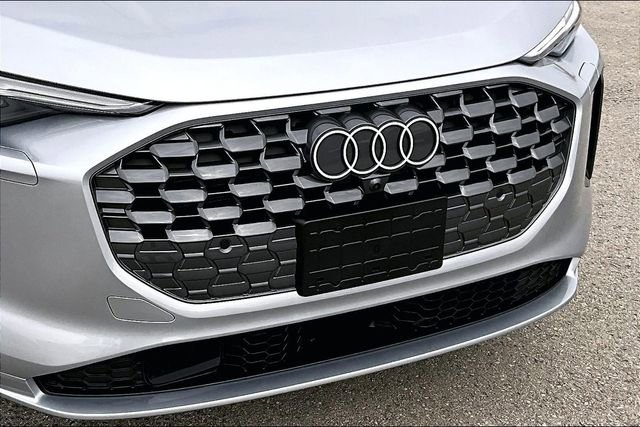 New 2025 Audi Q5 Premium Plus image 30