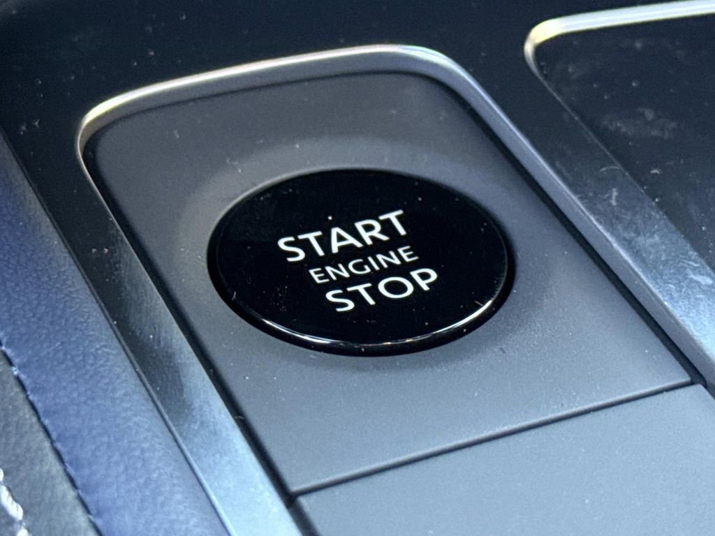 New 2026 INFINITI QX60 Sport w/ Dark Cargo Package image 8