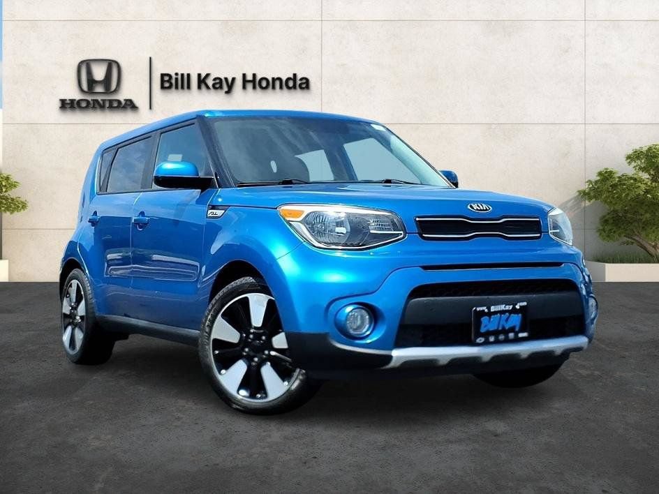 Used 2018 Kia Soul + FWD image 1