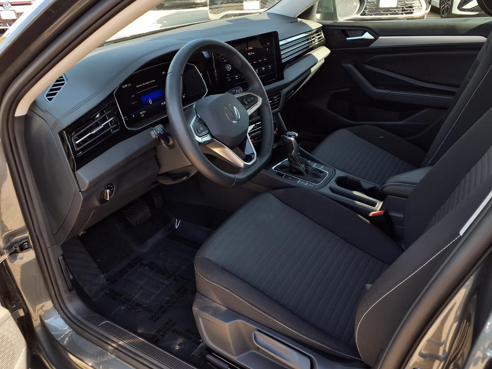 Certified 2025 Volkswagen Jetta S image 18