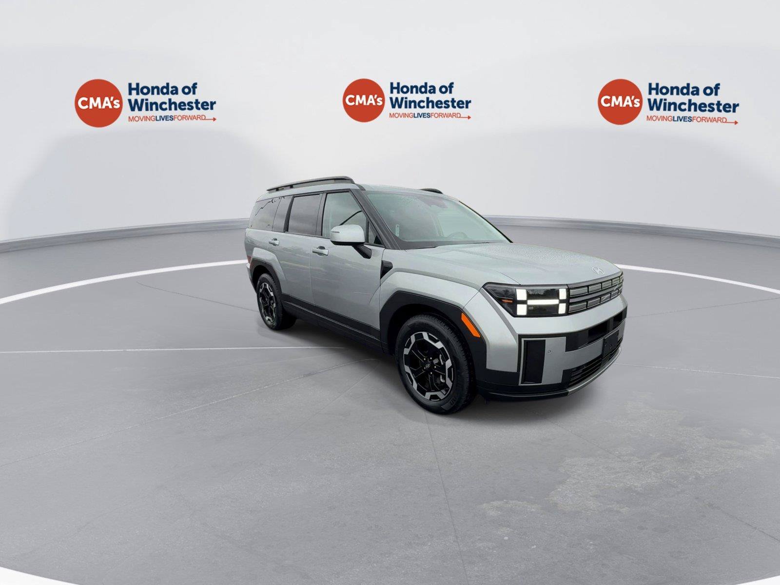 Used 2026 Hyundai Santa Fe SEL AWD/4WD image 2