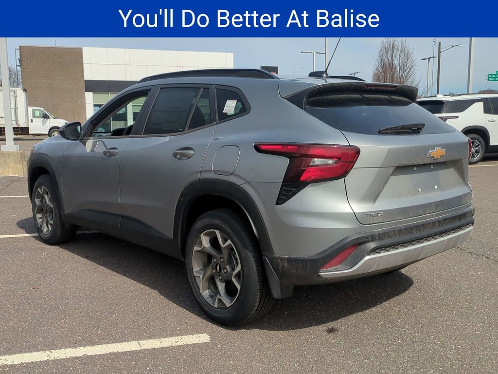 New 2026 Chevrolet Trax LT w/ Driver Confidence Package image 5