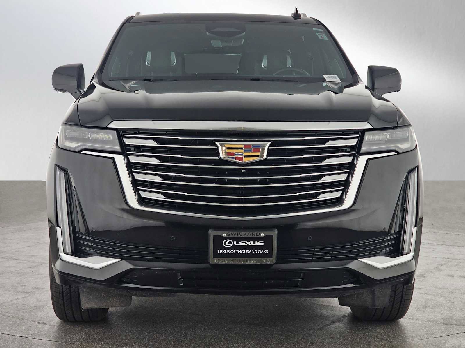 Used 2024 Cadillac Escalade ESV Premium Luxury Platinum AWD/4WD image 8