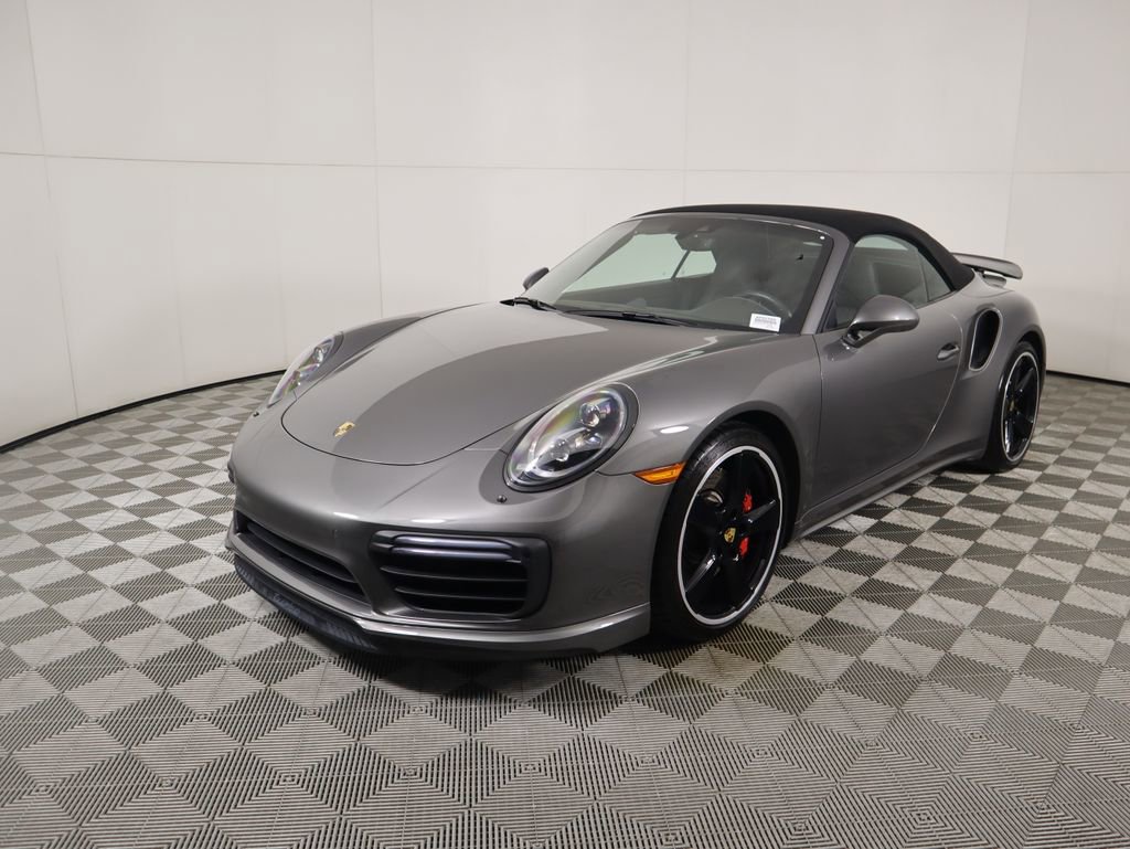 Used 2017 Porsche 911 Turbo image 9