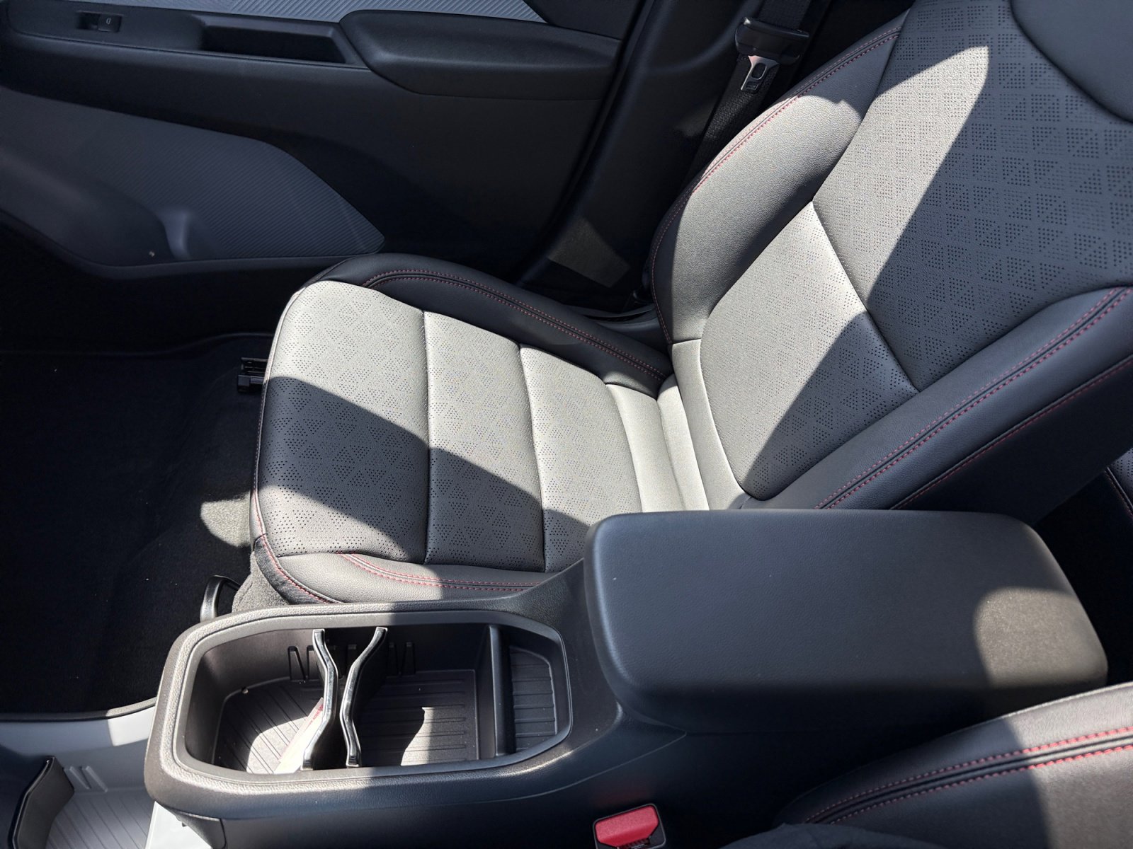 New 2027 Chevrolet Bolt RS w/ Technology Package FWD image 14