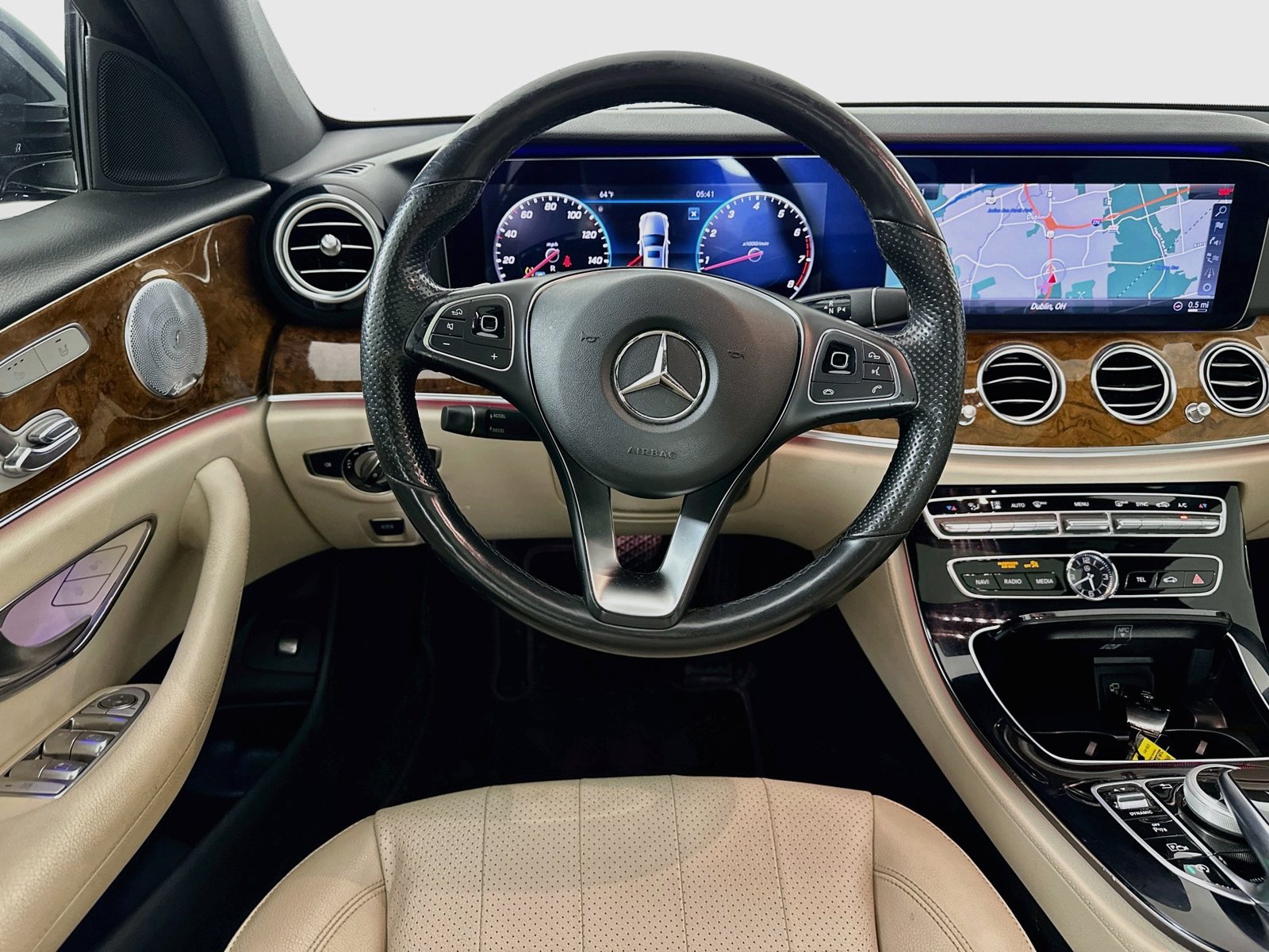 Used 2018 Mercedes-Benz E 300 4MATIC image 15