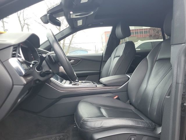 Used 2019 Audi Q8 Premium Plus w/ Premium Plus image 10