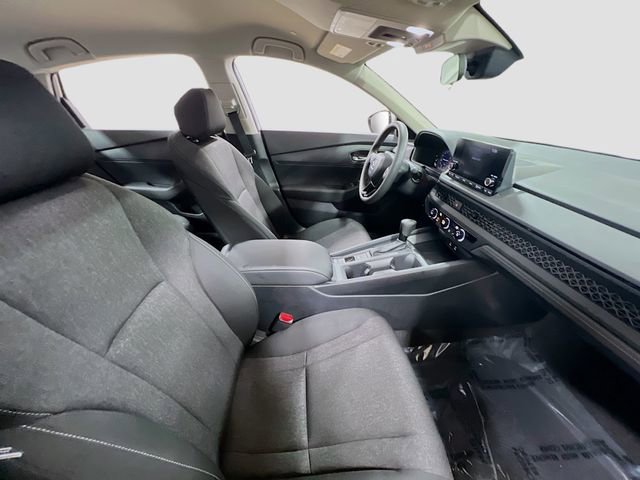 Used 2025 Honda Accord LX image 24