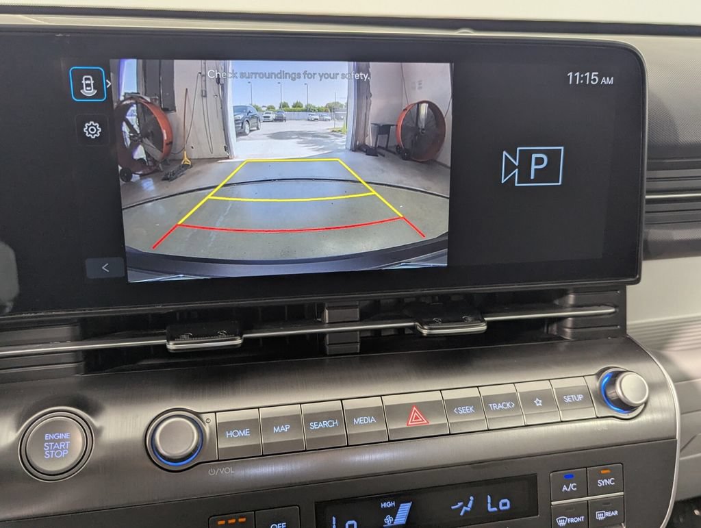 Certified 2025 Hyundai Kona SEL FWD image 21