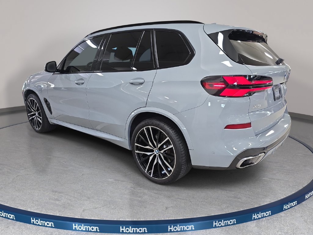 Certified 2024 BMW X5 sDrive40i w/ Executive Package RWD image 8